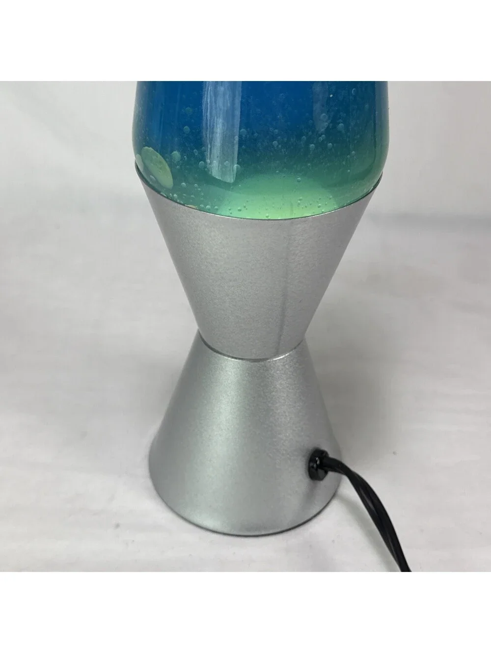 14.5” Lava Lamp Blue Liquid Yellow/white Wax lava Silver Base Works New Bulb